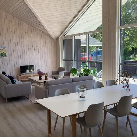 Casa de Férias 8 Person In Hals-by Traum Hals